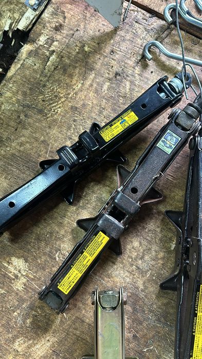 Домкраты оригинал Япония