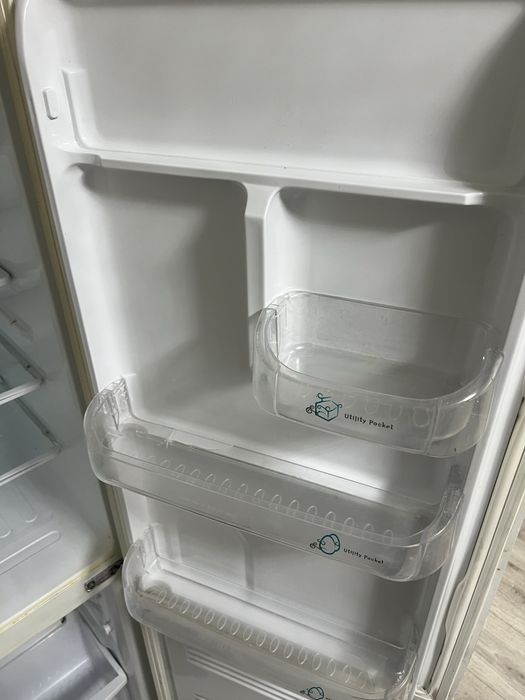 Продам б/у холодильник