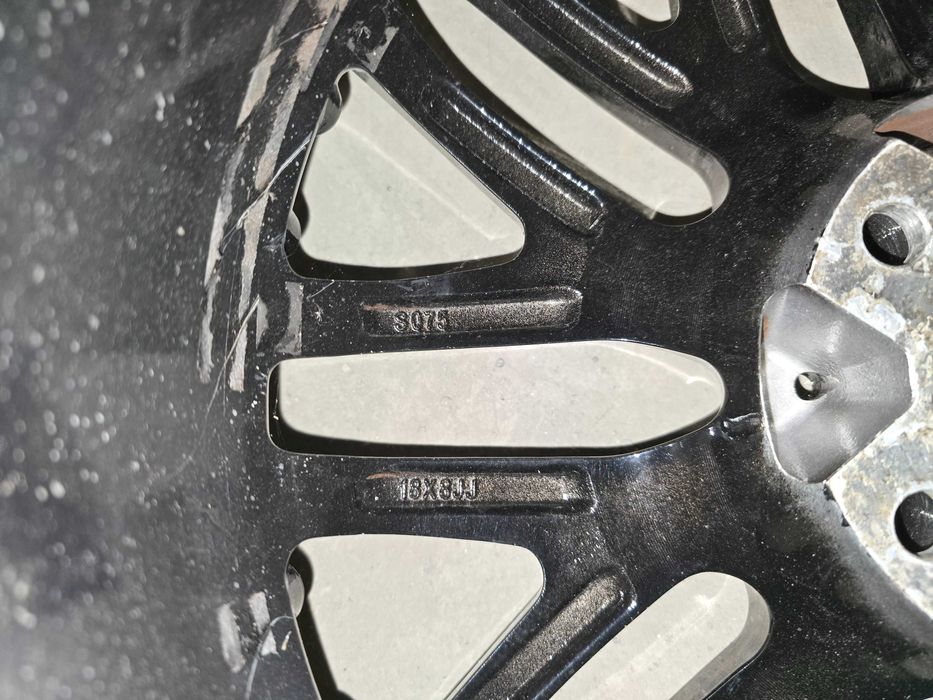 Джанти 5х114.3 8J с гуми