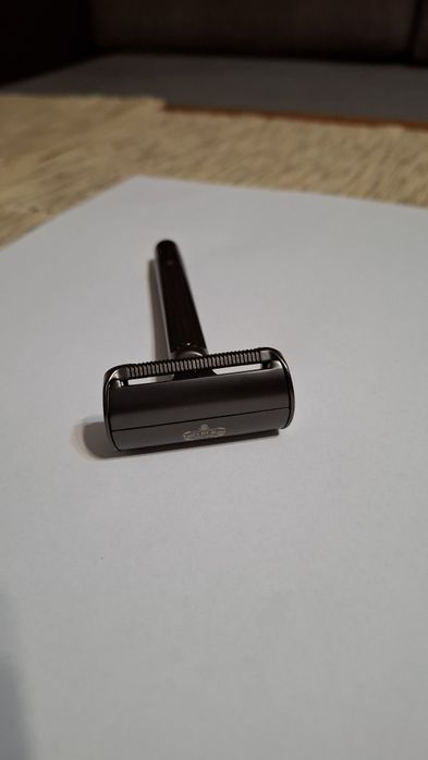 Метална самобръсначка "TMB King"