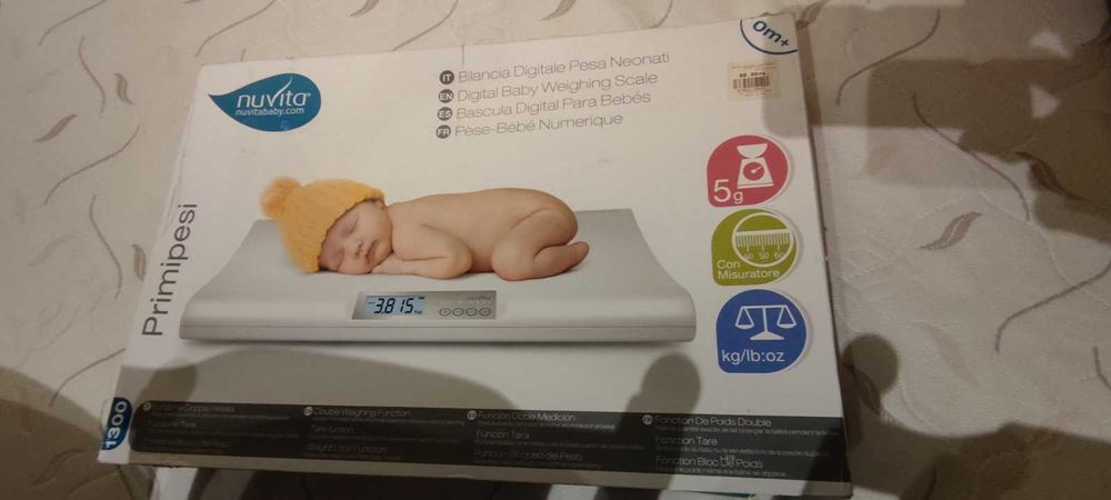 Продавам кантарче за новородено