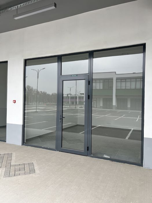 Срочно продается магазин в Mimar Index 25 кв в доль дороги. F3 корпус.