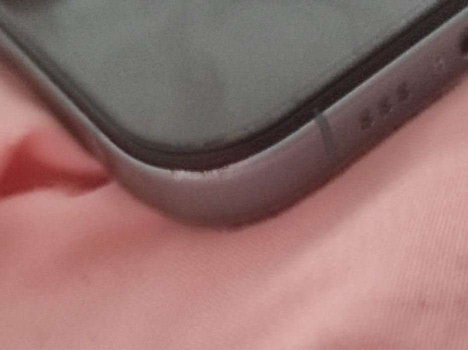 iPhone 16 / 128 ГБ