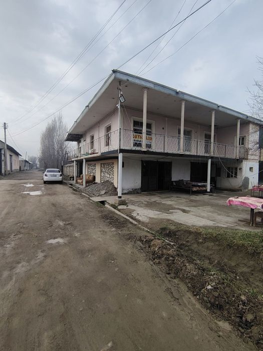 Uy sotiladi 95 ming $$$$