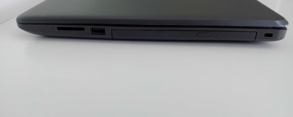 Лаптоп HP 250 G6-Notebook