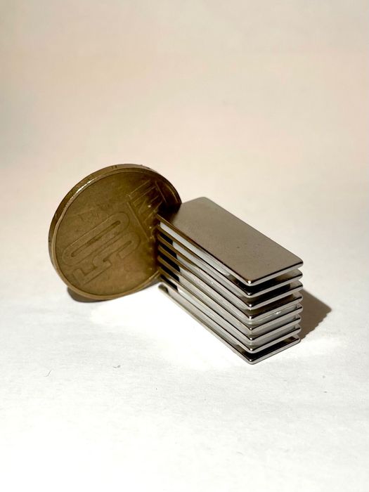 Magnet dreptunghi 25x10x1 20x10x5 25x10x6