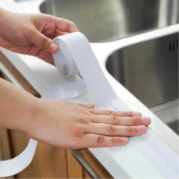 Силиконова Самозалепваща Уплътнителна Лента за Баня и Мокри Помещения