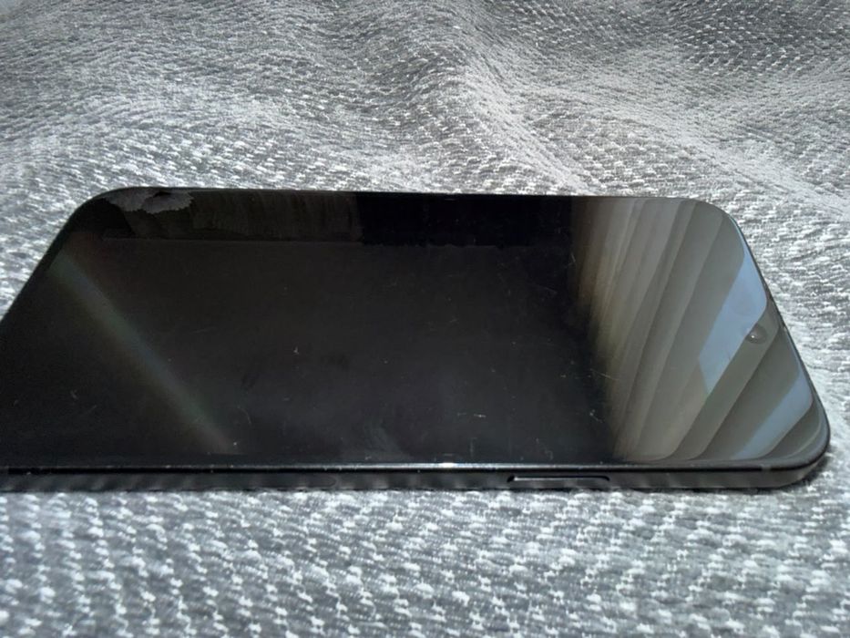iPhone 15 Plus 256GB (eSIM)