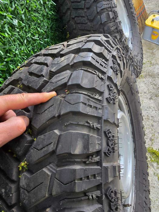 Гуми  в размер 285/75/16 Renegade RT+