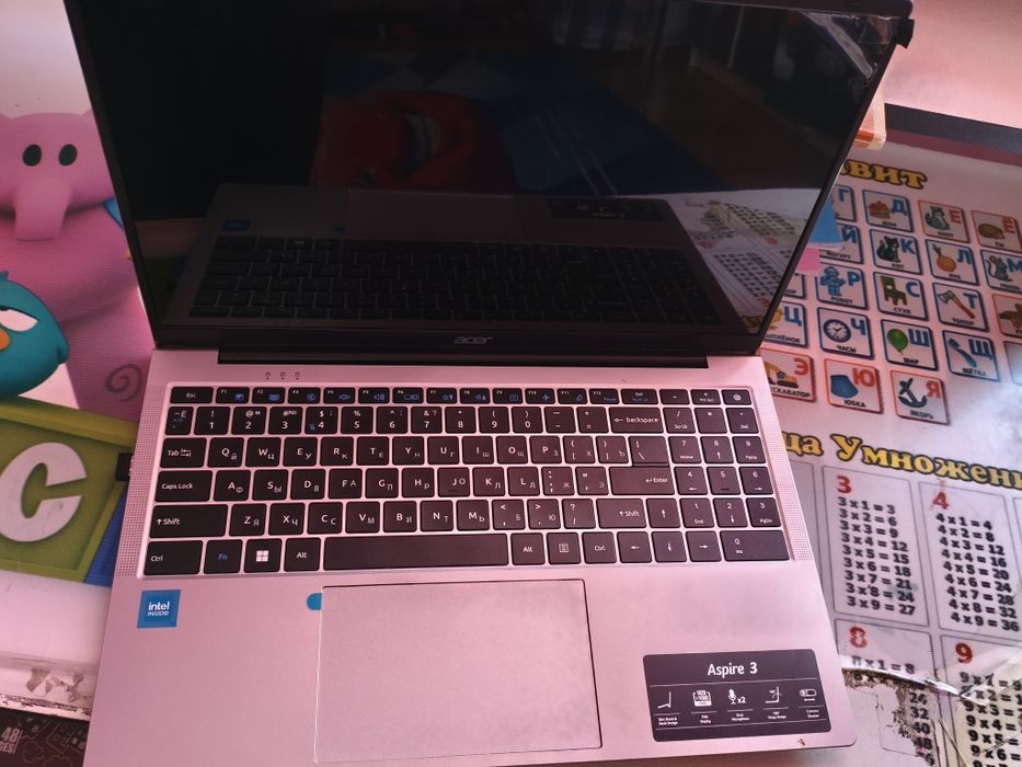 Acer air 3  1 T xotira