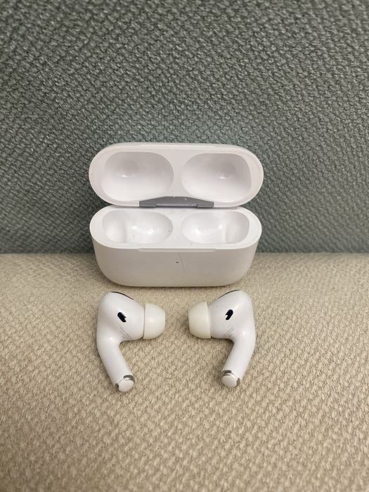 AirPods Pro оригинал (в отличном качестве)