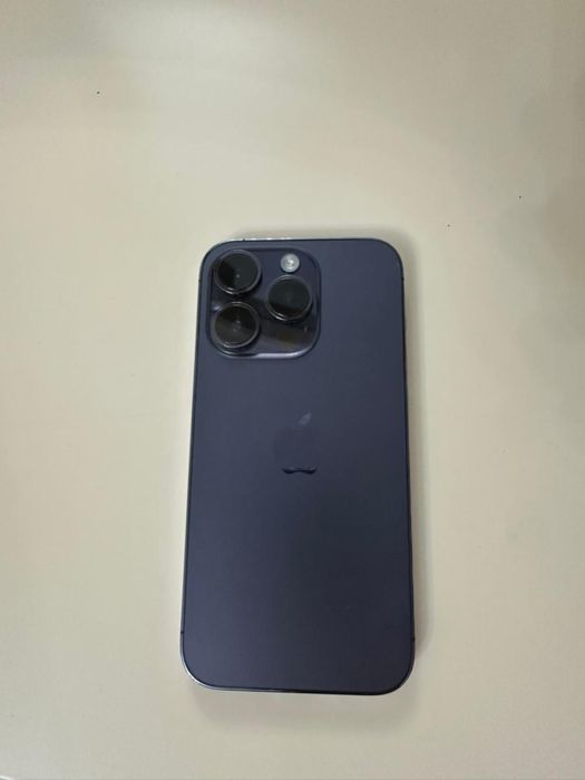 Продам iphone 14 pro 512gb