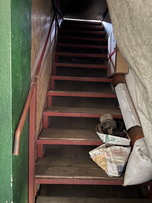 Particular vand spatiu comercial in Brasov