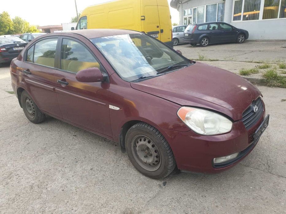 Cutie viteze Hyundai Accent 3