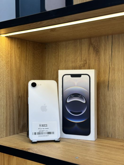 айфон 16е белый идеал