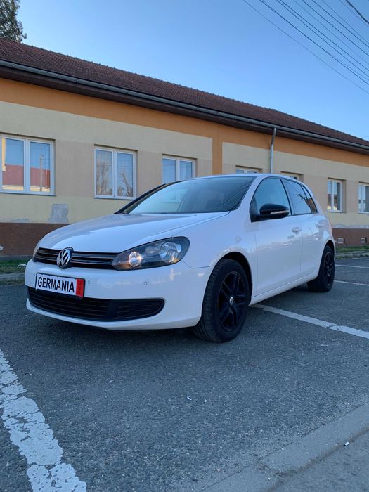 Vw Golf 6 EURO 5 1.6 MPI 102 cp Confortline Alb Perlat 2011 Privat TOP