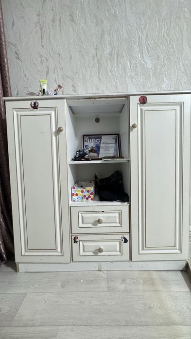 Продам комод, вместительный