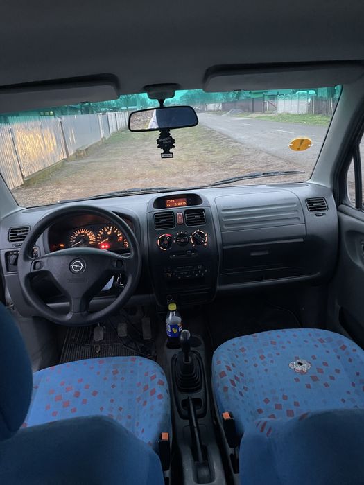 Vand sau schimb Opel Agila 1.2 Benzina !!!