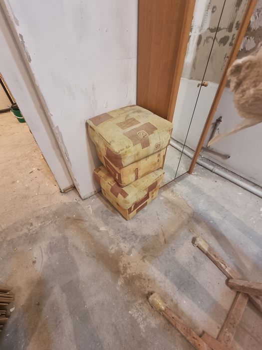 Отдам ламинат, двери