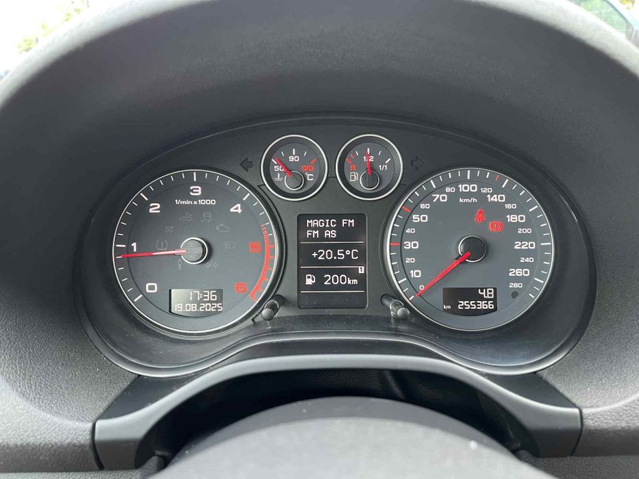 Ауди А3 1.6 TDI 105 к.с.