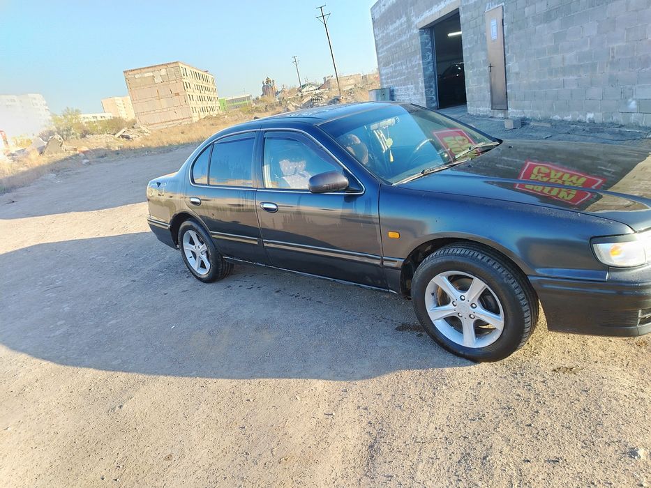 Придам ниссан максима