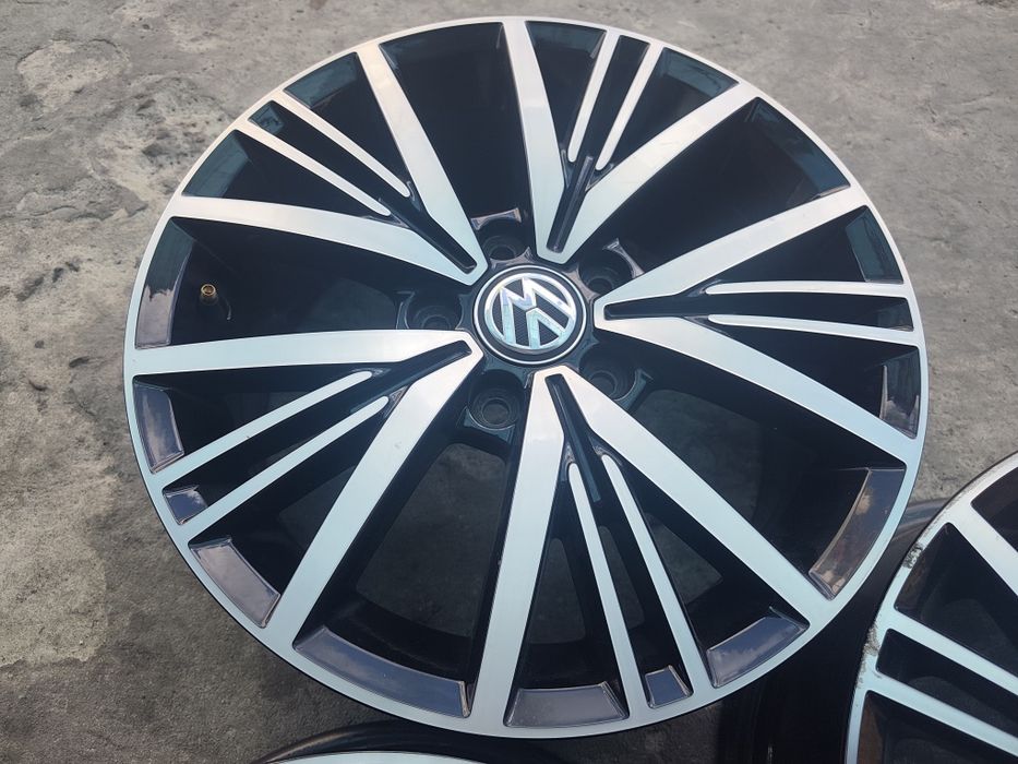 16" 3броя оригинални алуминиеви джанти за Vw Golf,Passat,T-roc..