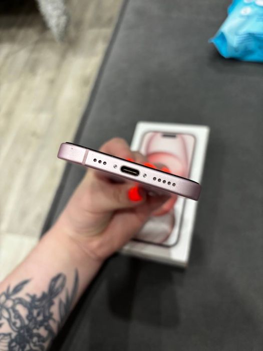 Продам iphone 15