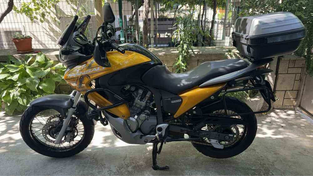 Honda Transalp 700 V