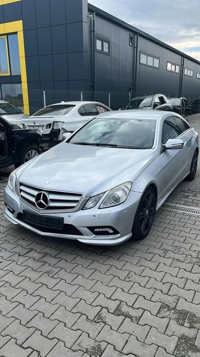 Dezmembram Mercedes-Benz E Class Coupe 3.0 CDI an fabr. 2011