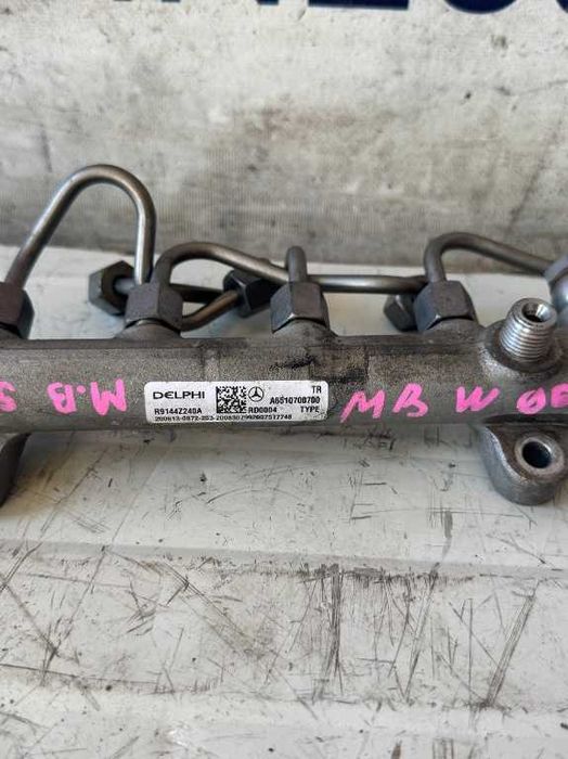 Rampa injectoare Mercedes Sprinter w907 cod piesa A6510700700