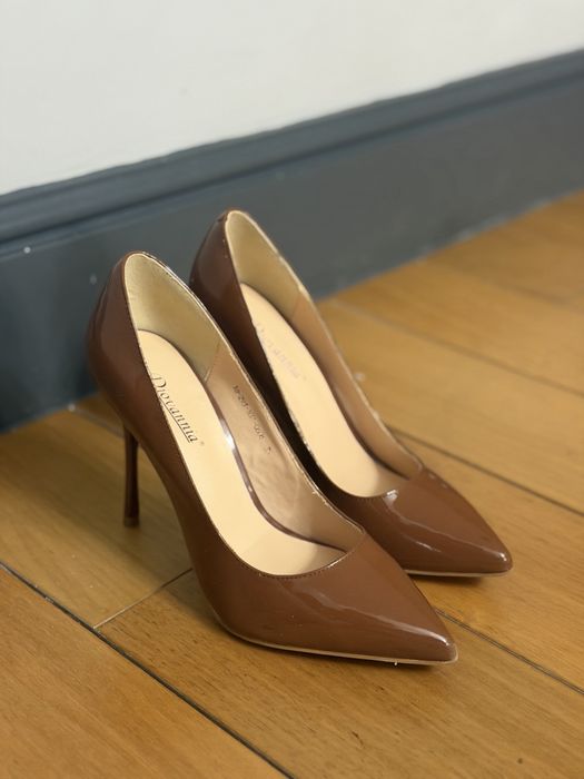 Продам кожаные туфли