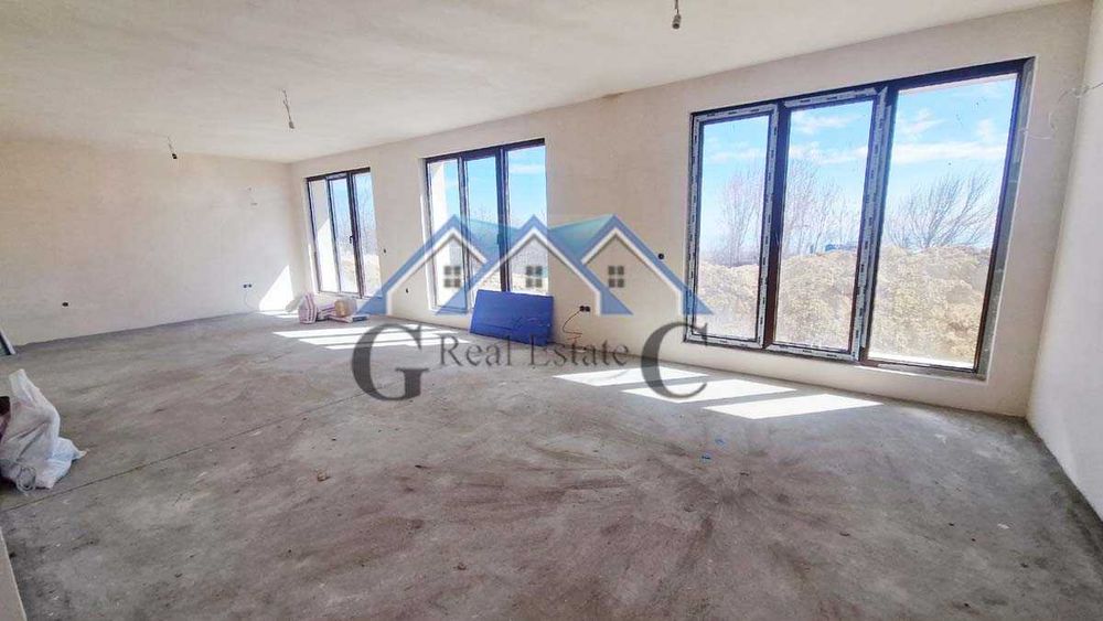 Продава се Къща в Варна, м-т Акчелар - 240 кв.м за 1459 €/кв.м - Снимка #8