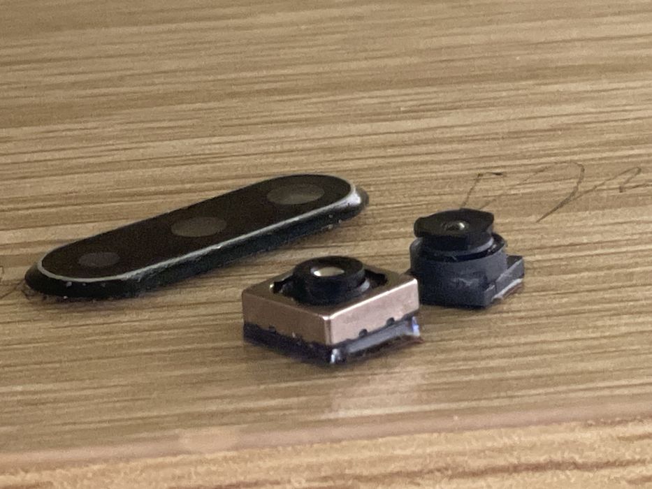 2 линзы камеры, (huawei p30 lite)