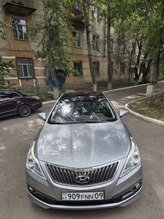 Hyundai grandeur