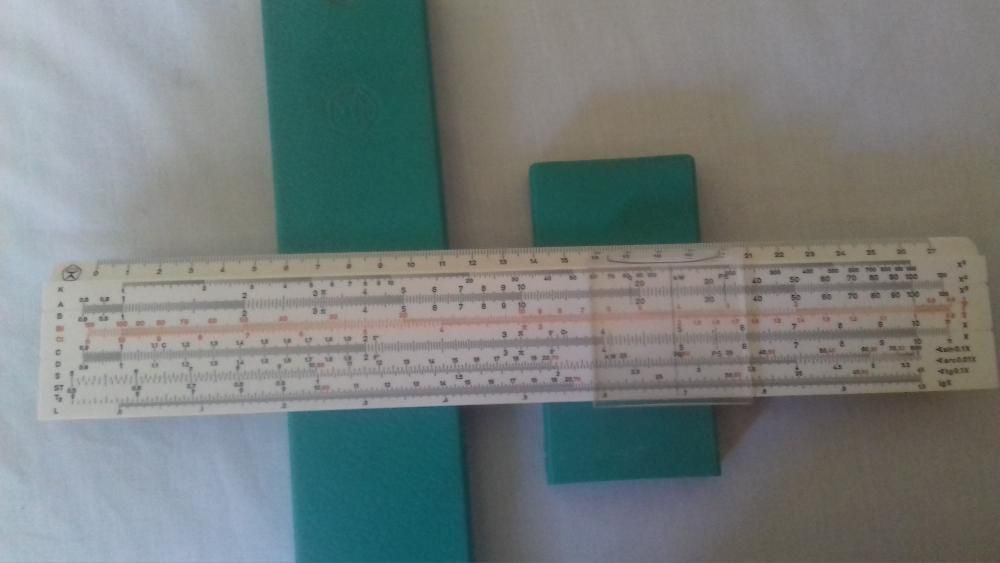 Логарифмическая линейка