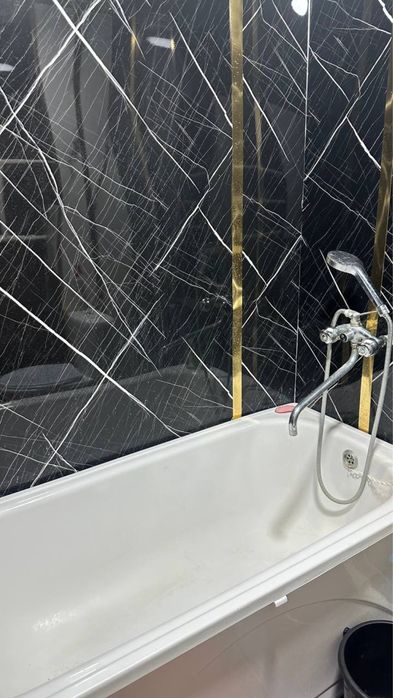 Навоий шахридан 2 хонали квартира сотилади срочно