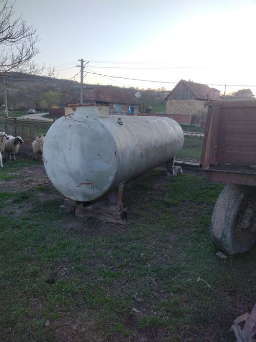 Vând sau schimb cu remorca Rm, ATV sau motocicleta,ofer diferența după caz