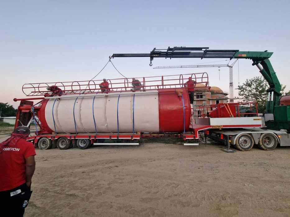Servicii cu utilaje: Automacara,Excavator,Manitou,Trailer,Platforma