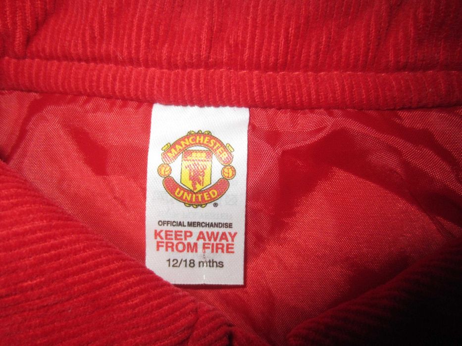Geaca 12-18luni,Manchester United,matlasata, noua