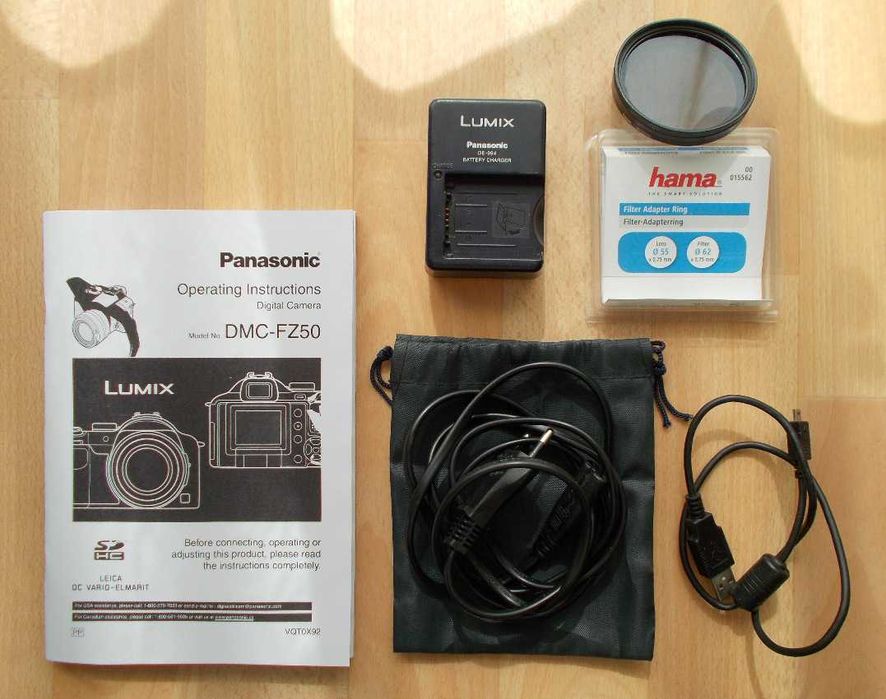 Фотоапарат Panasonic Lumix FZ-50. С принадлежности, фото-чантичка и статив. Мн. добър