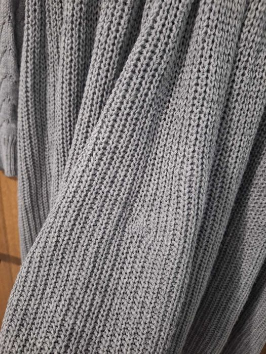 Rochie gri, crosetata, marimea XL, cu pliuri