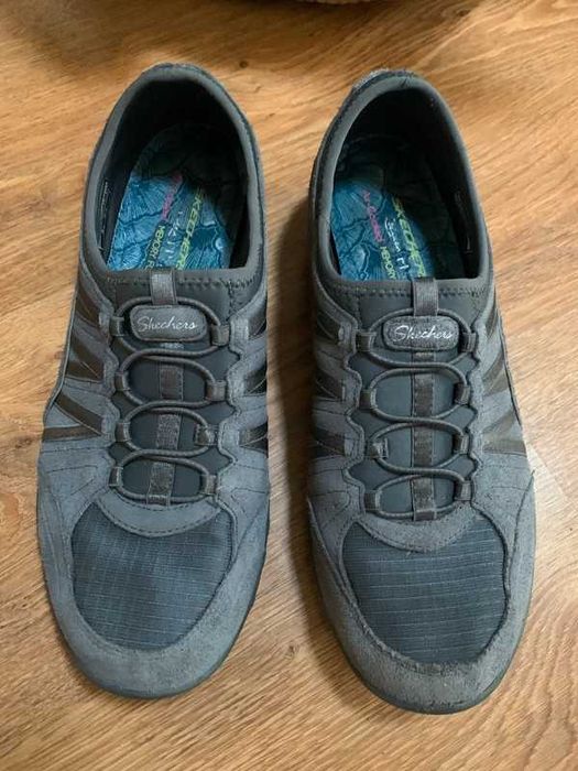 Skechers spuma cu memorie