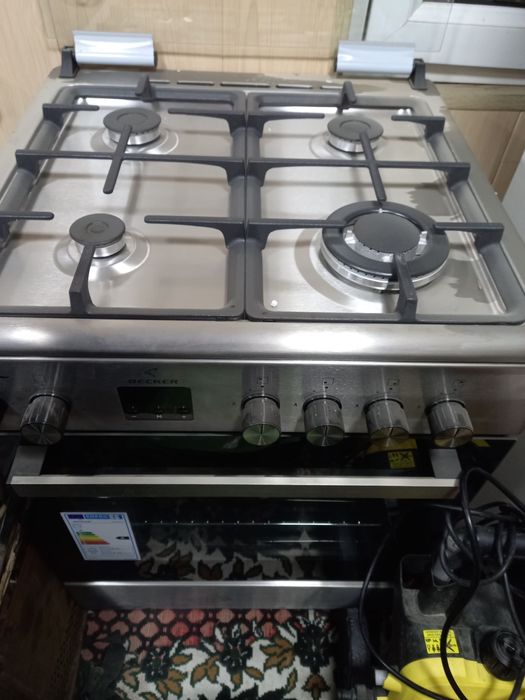 Газовая плита becker