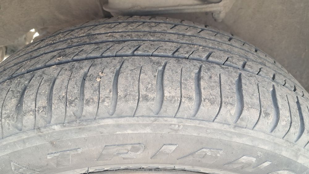 185/65  R14.    2шт