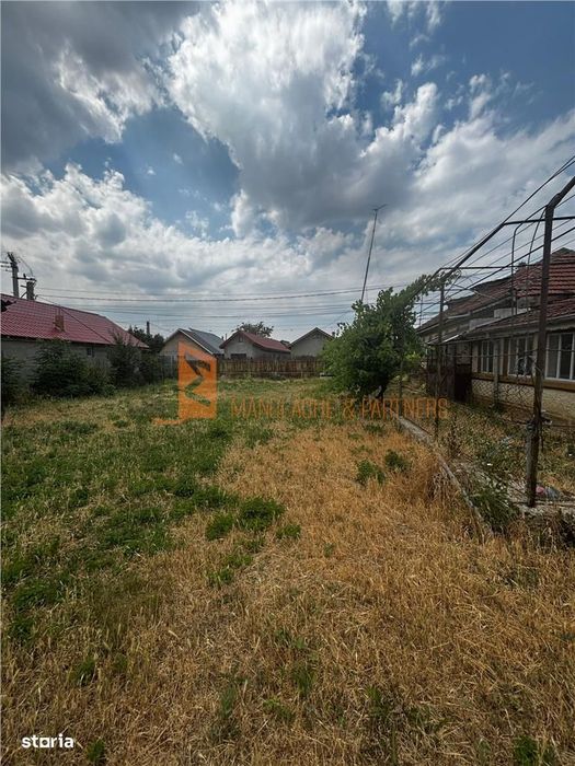 Teren intravilan+casa demolabila zona Potoceni