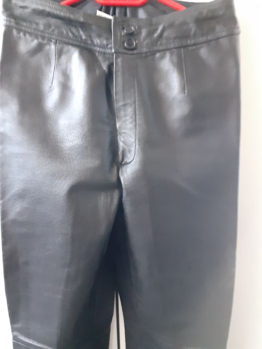 Pantaloni piele, marimea 38