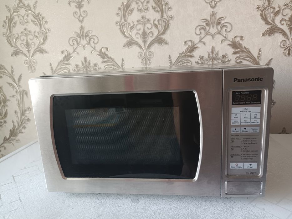 Продам микроволновку Панасонник 18т