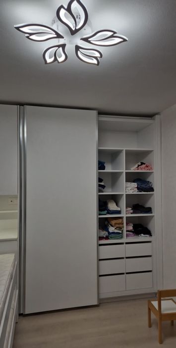 Мебели по поръчка