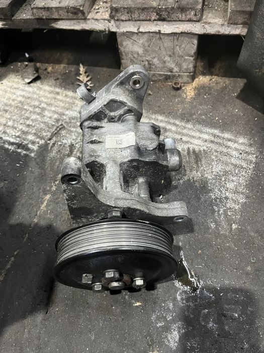 хидравлична помпа bmw e70 4.0d