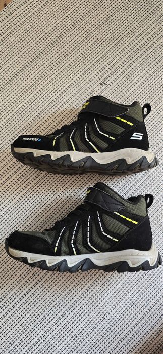 Ghete impermeabile Skechers 31